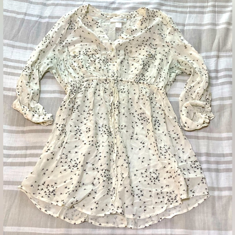 Motherhood Maternity Swing Blouse Babydoll Button Front Henley Latched Mama Gap